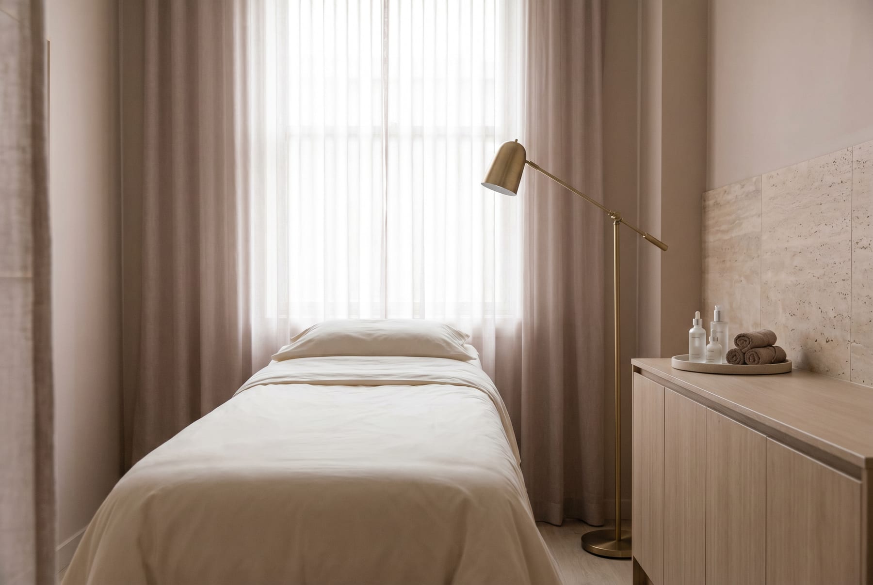 Treatment room at Sculpted Body